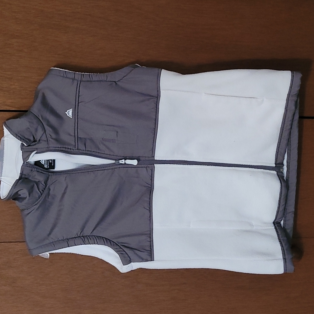 Snowzu fleece vest